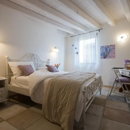 Bed & Breakfast Edera Dei Guatto 3*